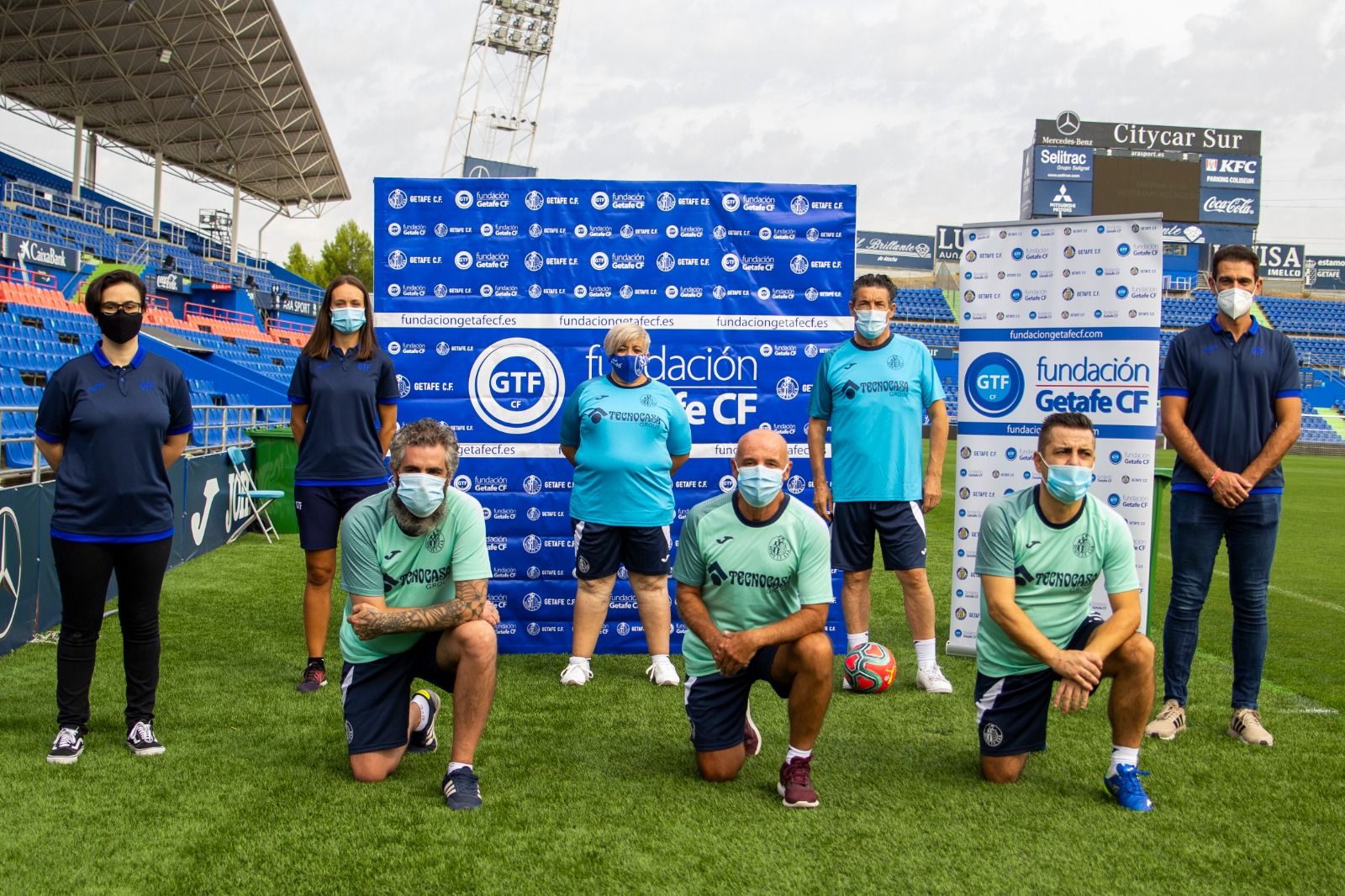 Iniciativa del Getafe FC para fomentar la actividad física entre las personas mayores.