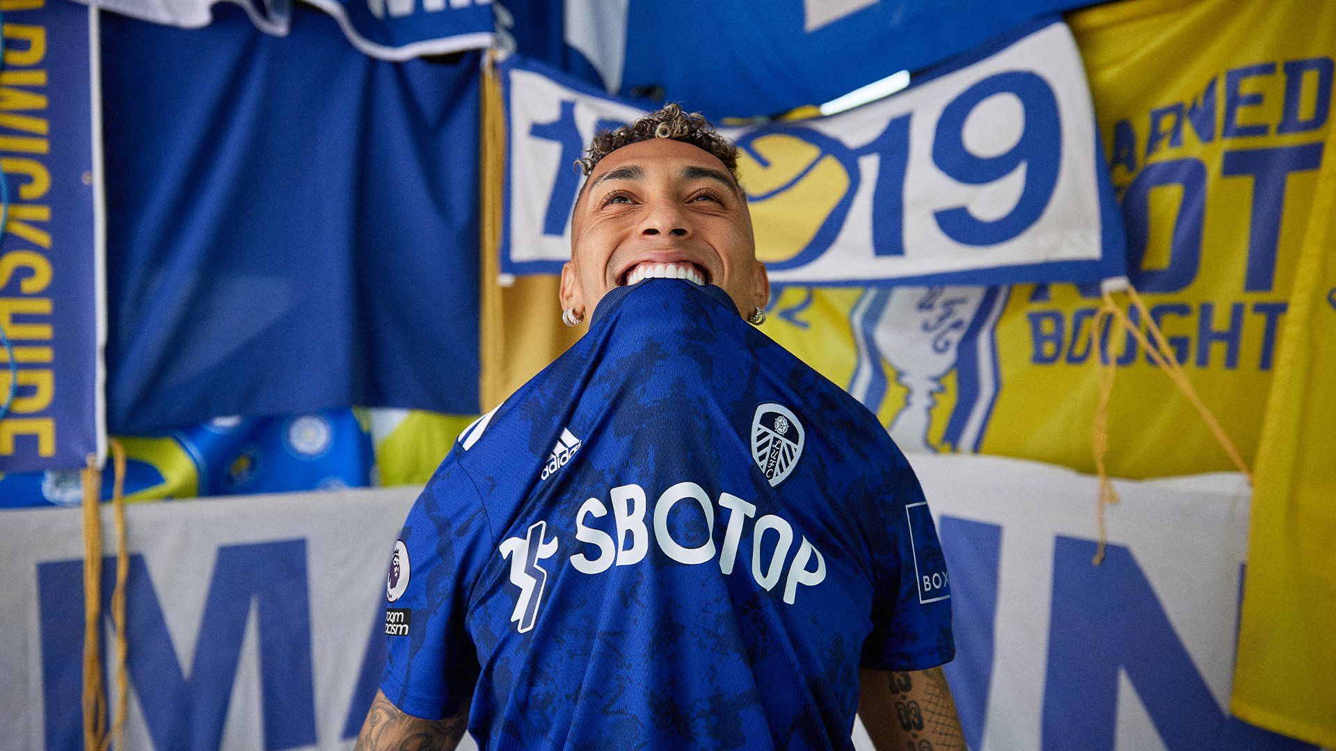leeds united 2021 2022