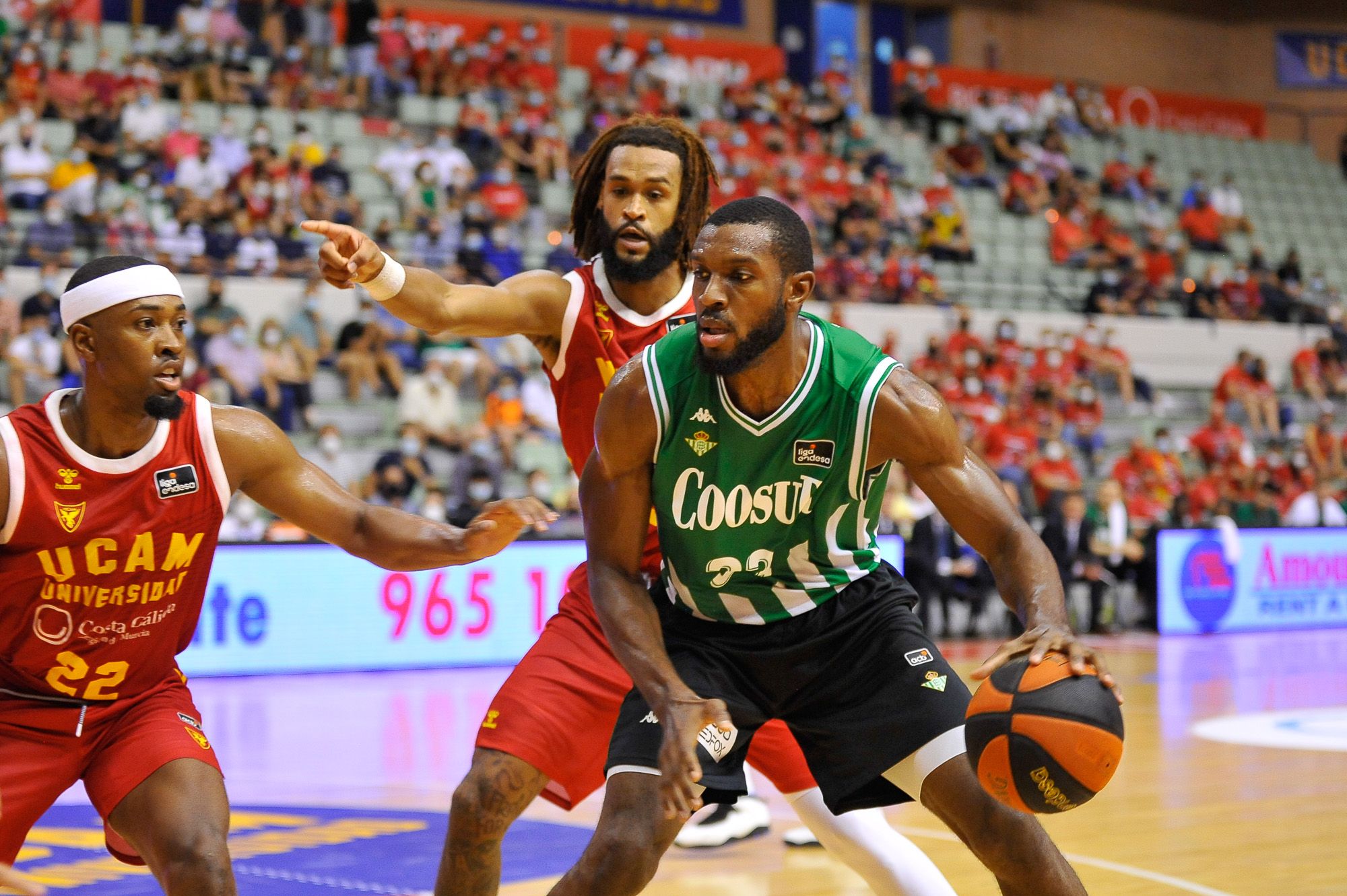 UCAM Murcia - Coosur Real Betis. Fotografía de ACB Photo/J. Bernal 