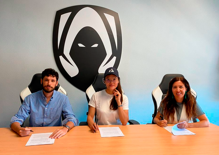 team heretics acuerdo china 2021 22