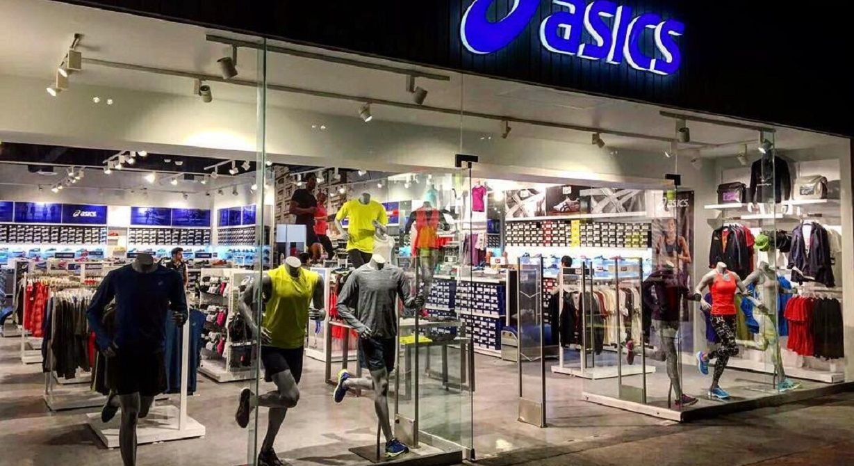 Asics España entra en pérdidas en 2020 lastrada por un recorte de del 34% por la pandemia