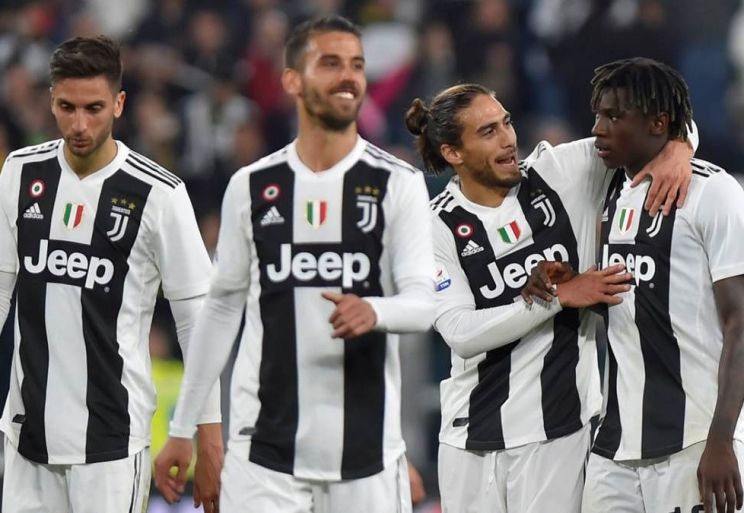 La Ronda La Juve Protagoniza Un Documental De Amazon Y S