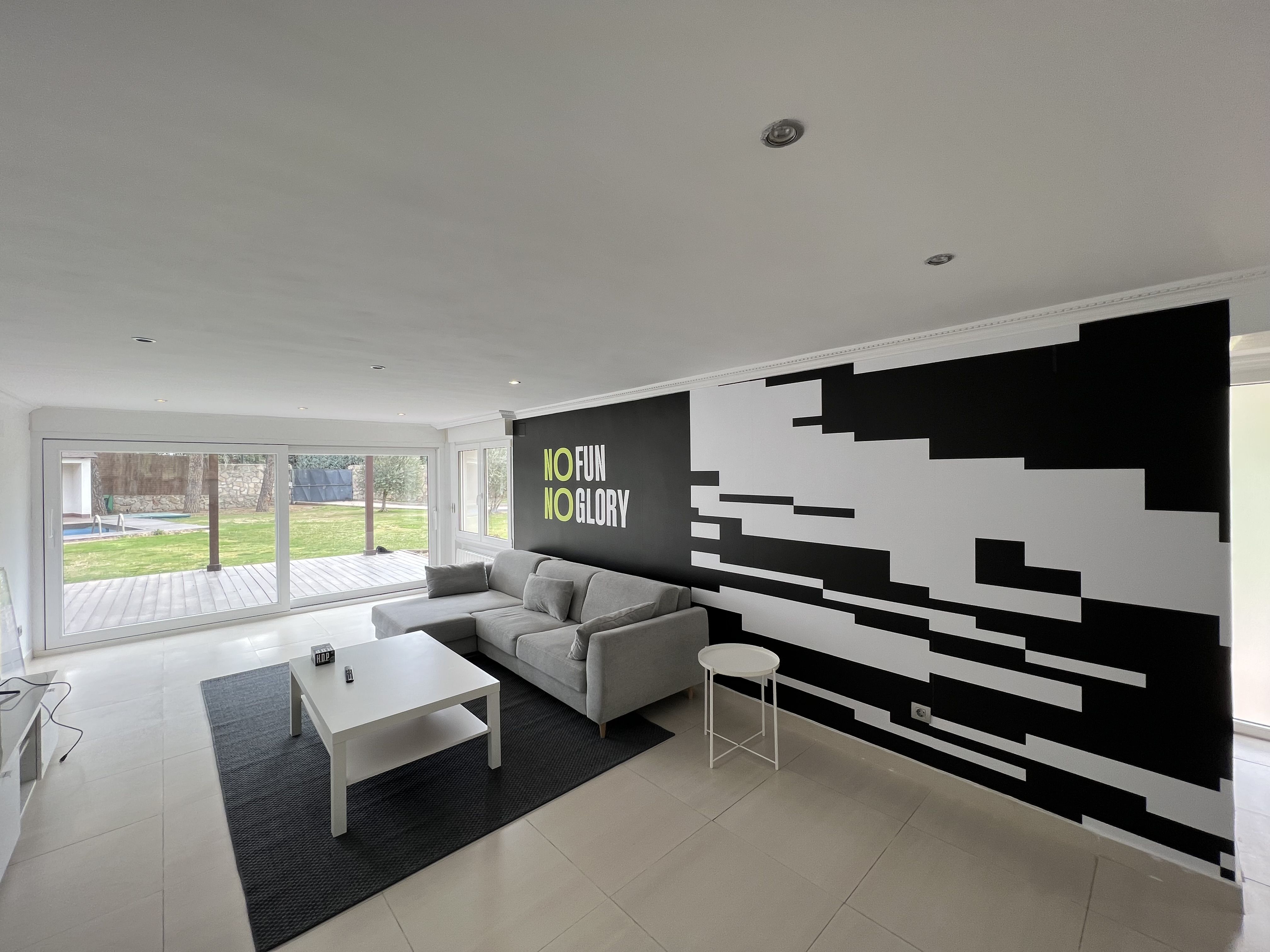 Zeta Gaming content house 