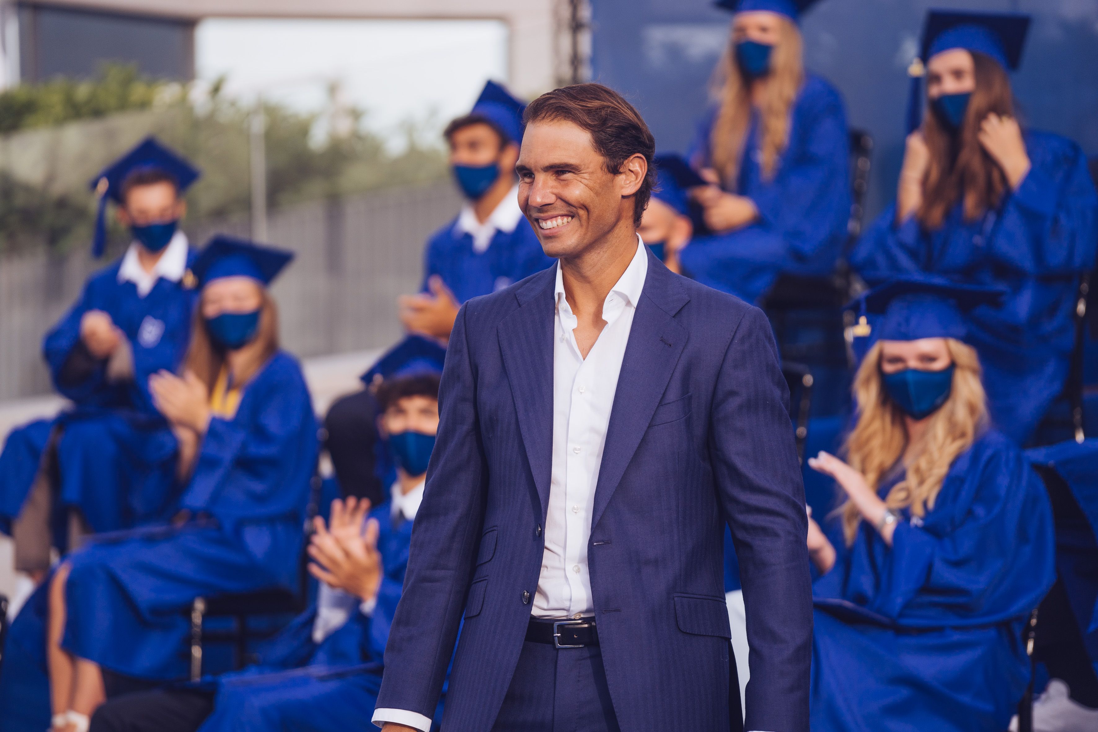 Rafa Nadal en la graduación del Rafa Nadal School