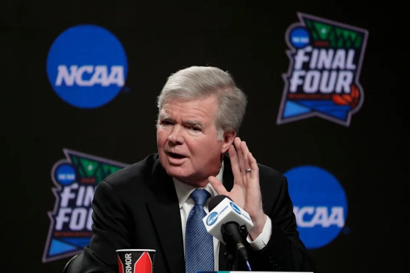 mark emmert ncaa 