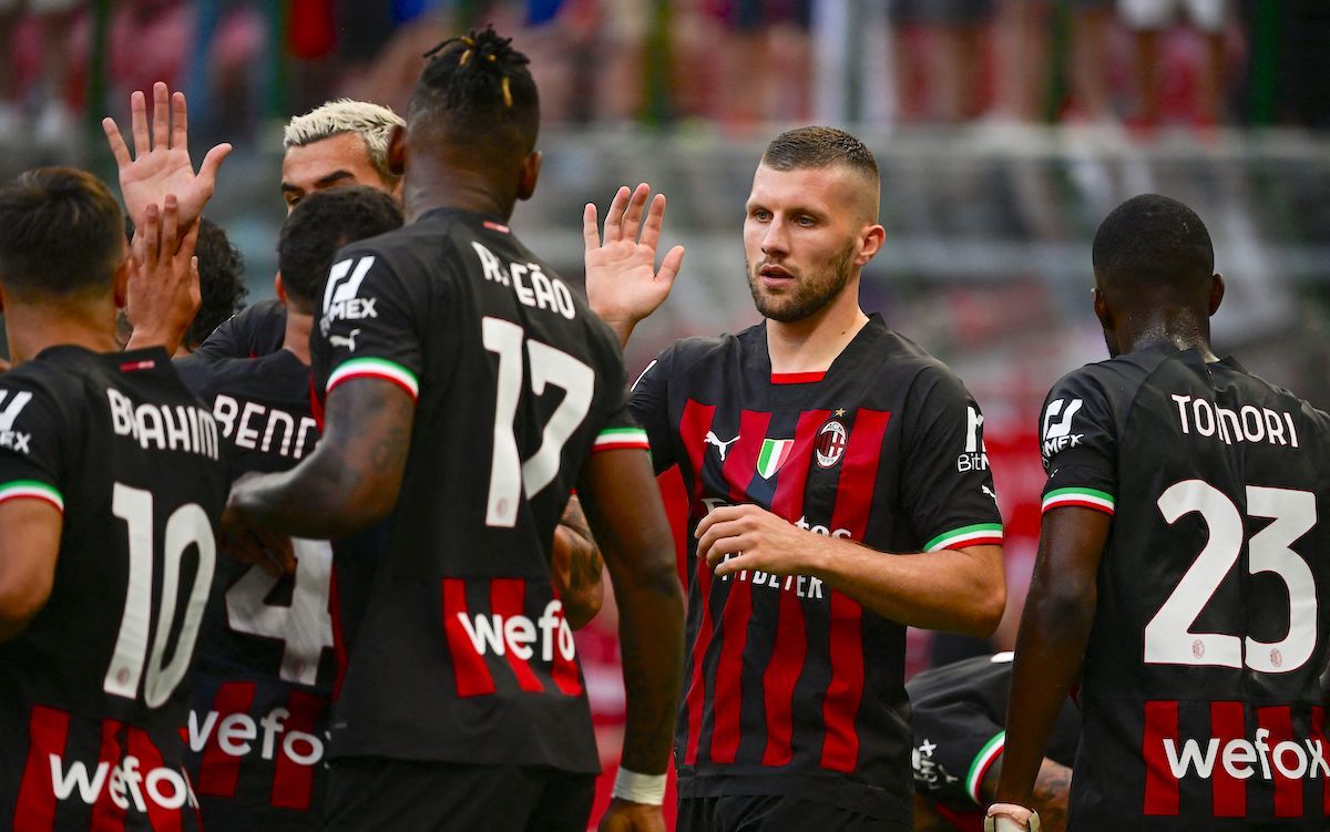 AC Milan 2022 2023 saludo