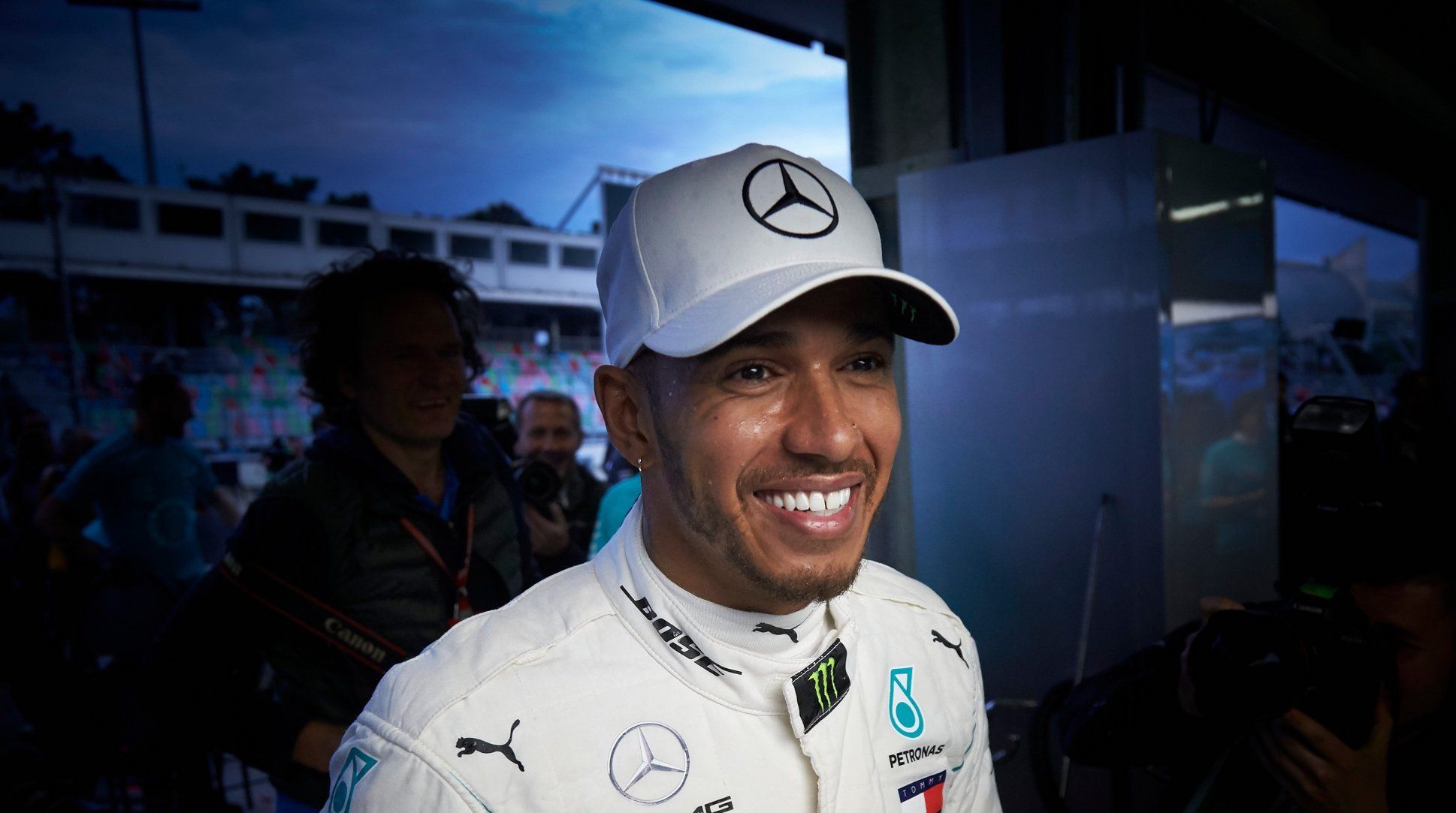 formula 1 mercedes hamilton