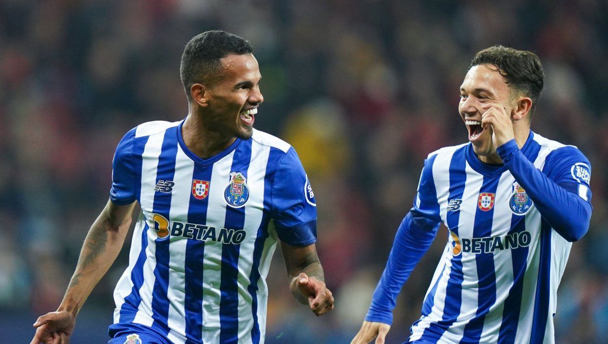 El FC Porto se mantiene en beneficios gana 21 millones tras reactivarse el mercado de traspasos