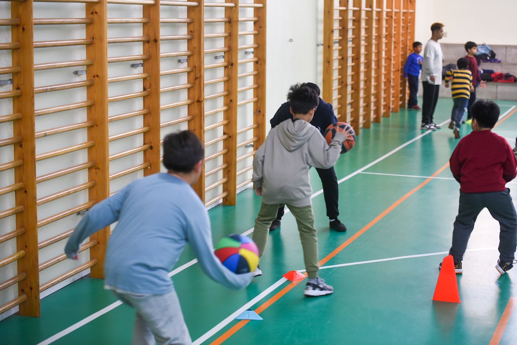 Barcelona ayudas niños práctica deportiva