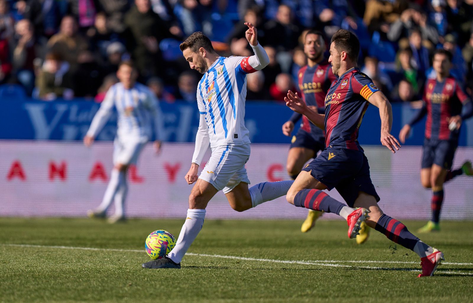 El RCD Espanyol asume pérdidas de 20 millones en dos años