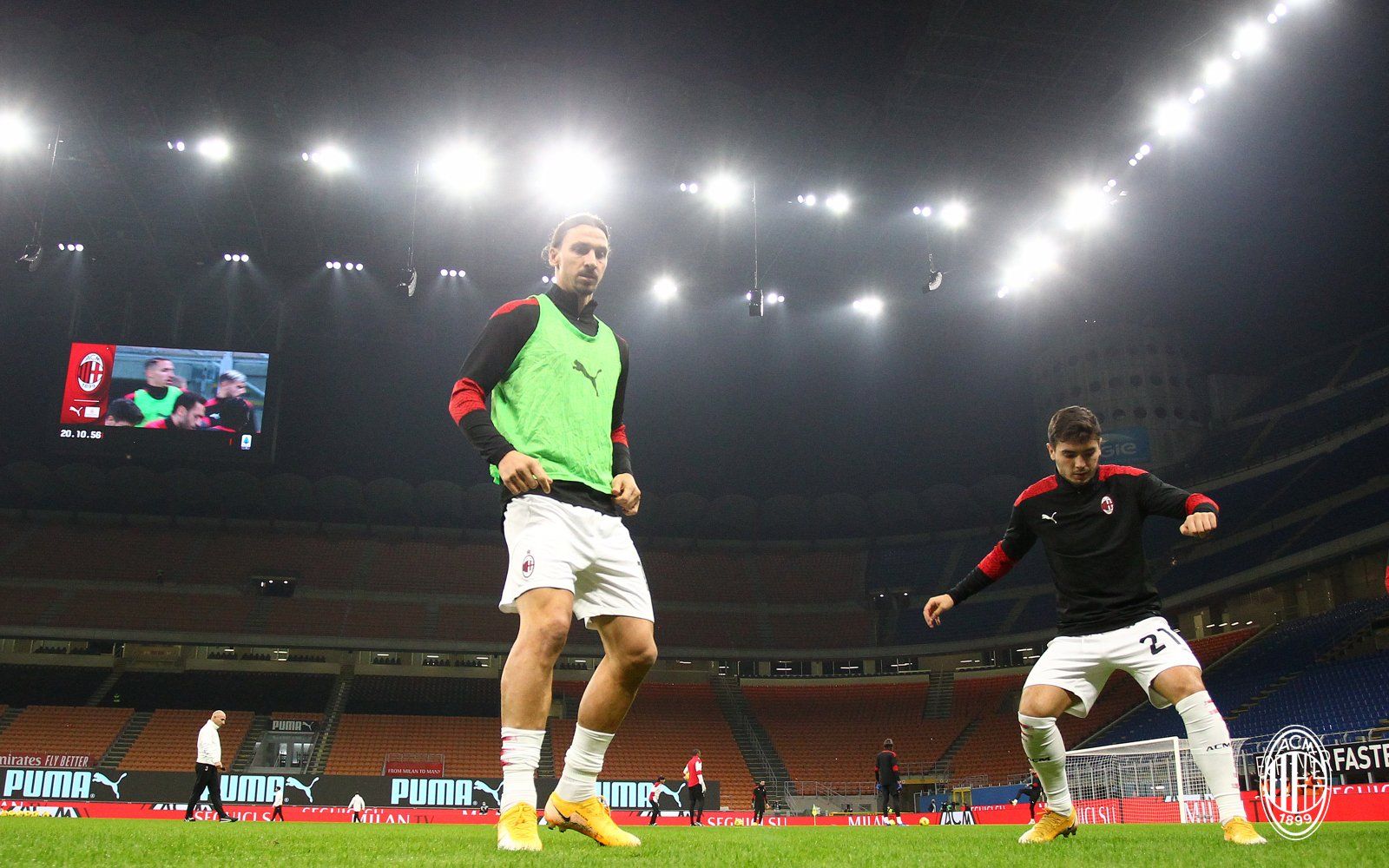 milan recurso ibrahimovic tag