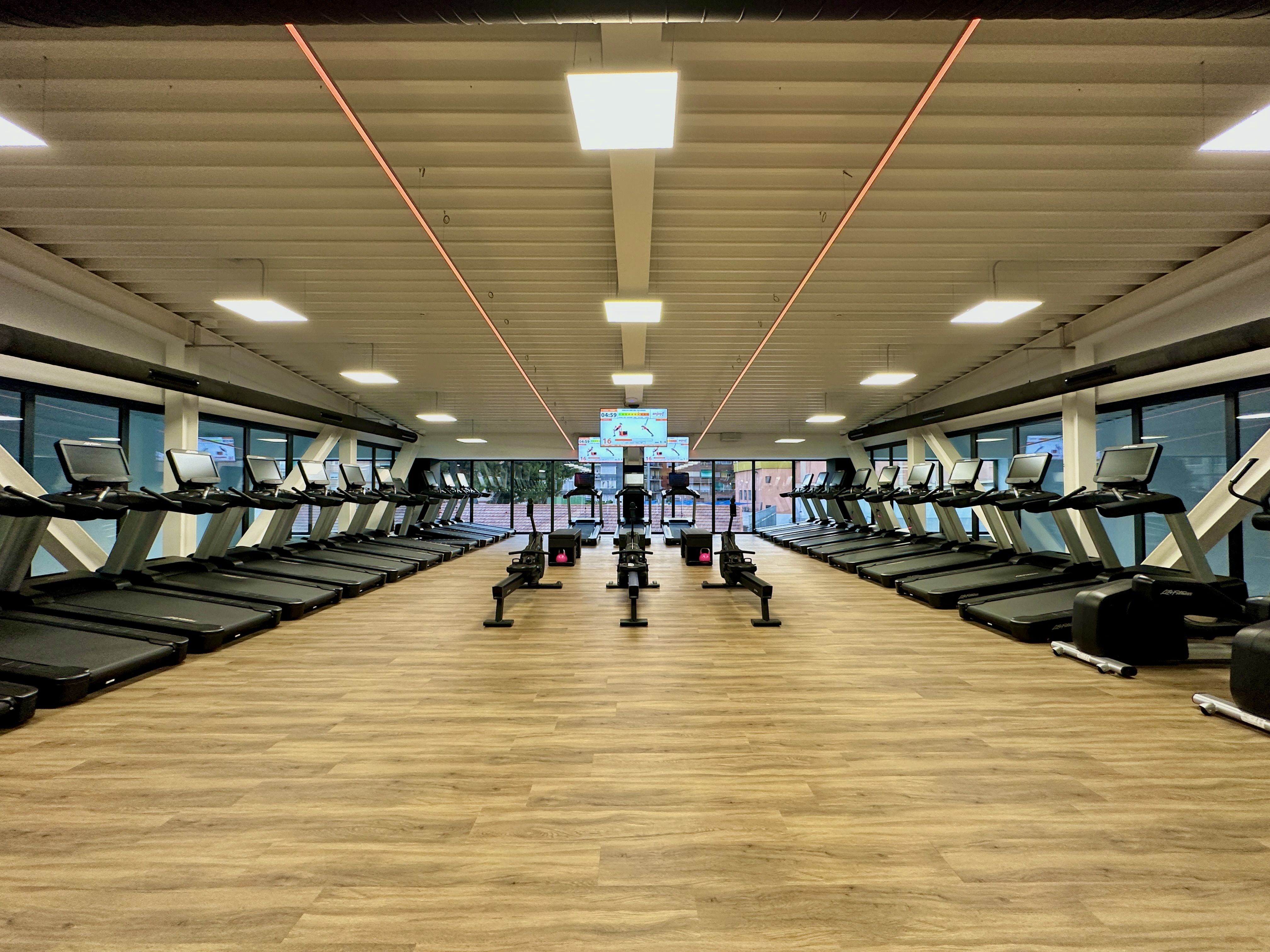 enjoy sala cardio gimnasio