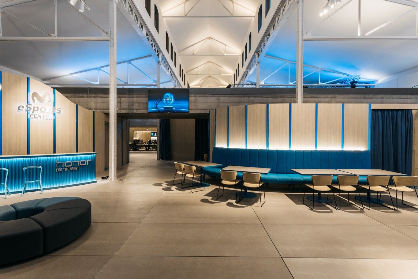 movistar riders esports center