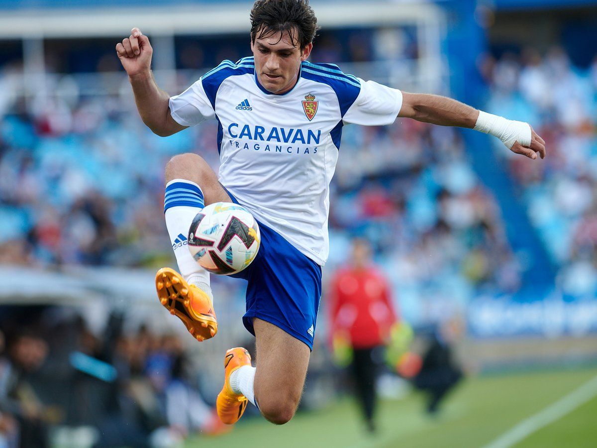 Real Zaragoza LaLiga SmartBank control 2023