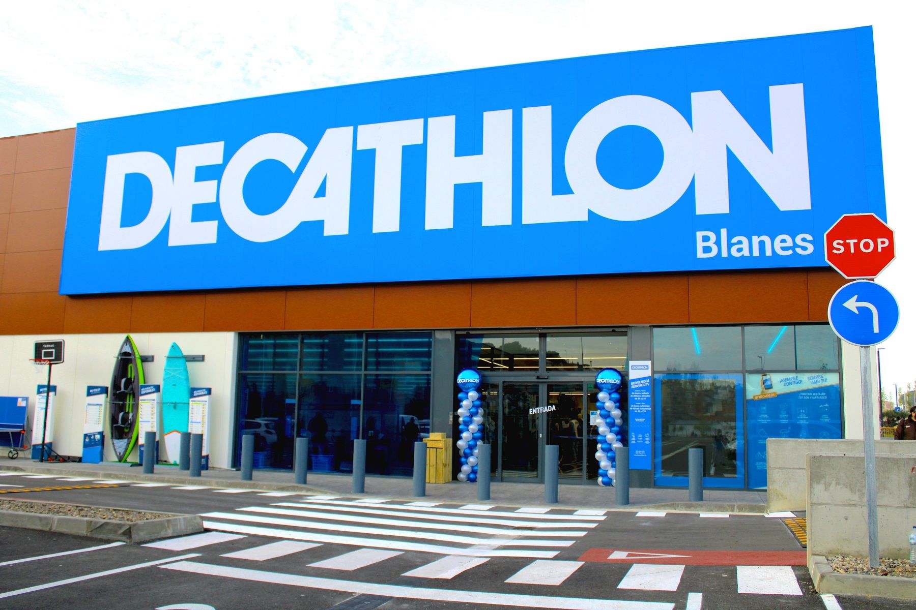 Decathlon tienda blanes