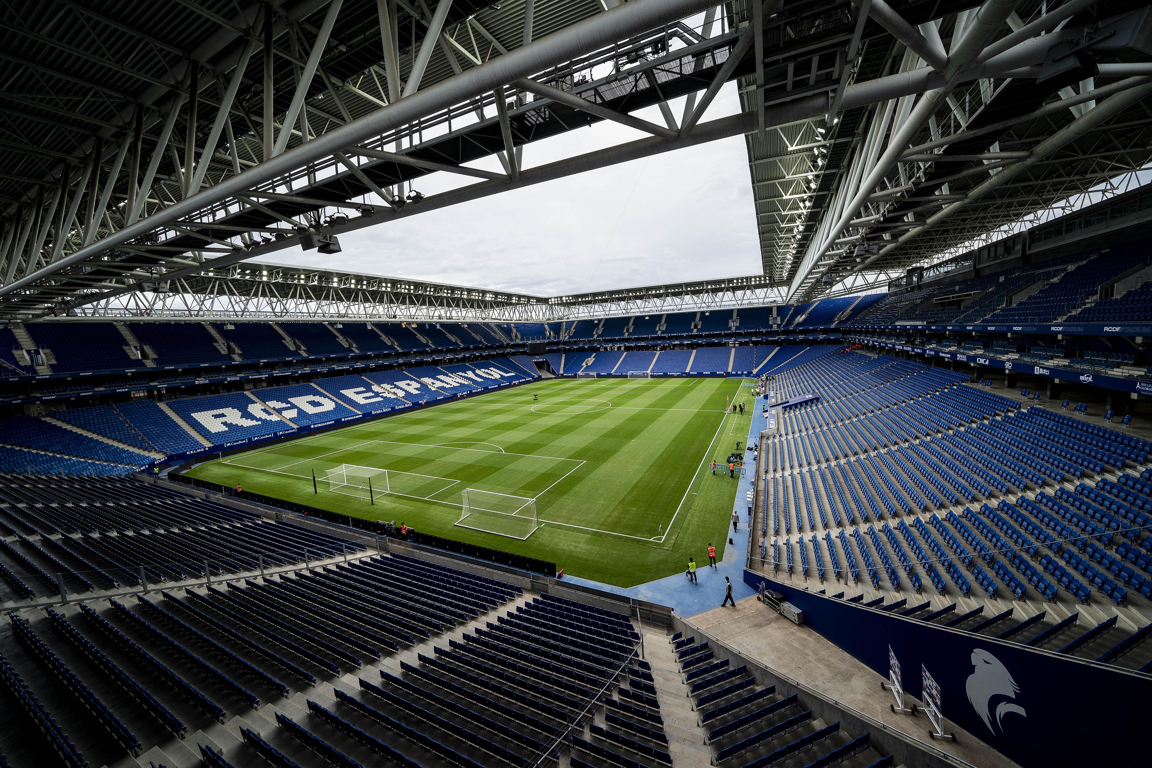 El RCD rebautiza su estadio Stage Front Stadium su 'naming'