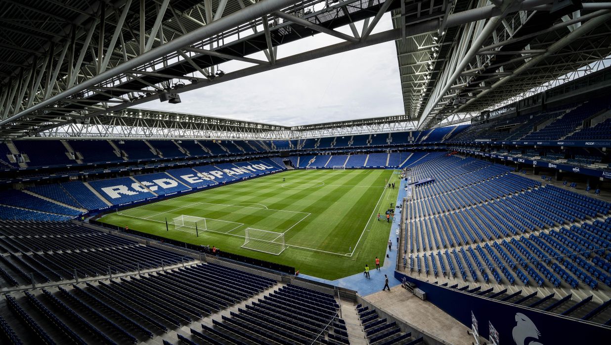 El RCD Espanyol ultima la venta los 'naming rights' del estadio por más un millón al año