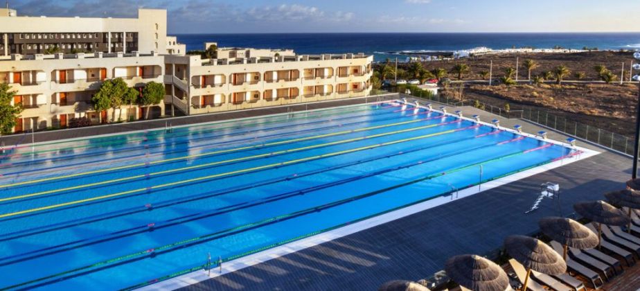 Piscina olímpica del Barceló Lanzarote Active Resort Piscina olímpica del Barceló Lanzarote Active Resort
