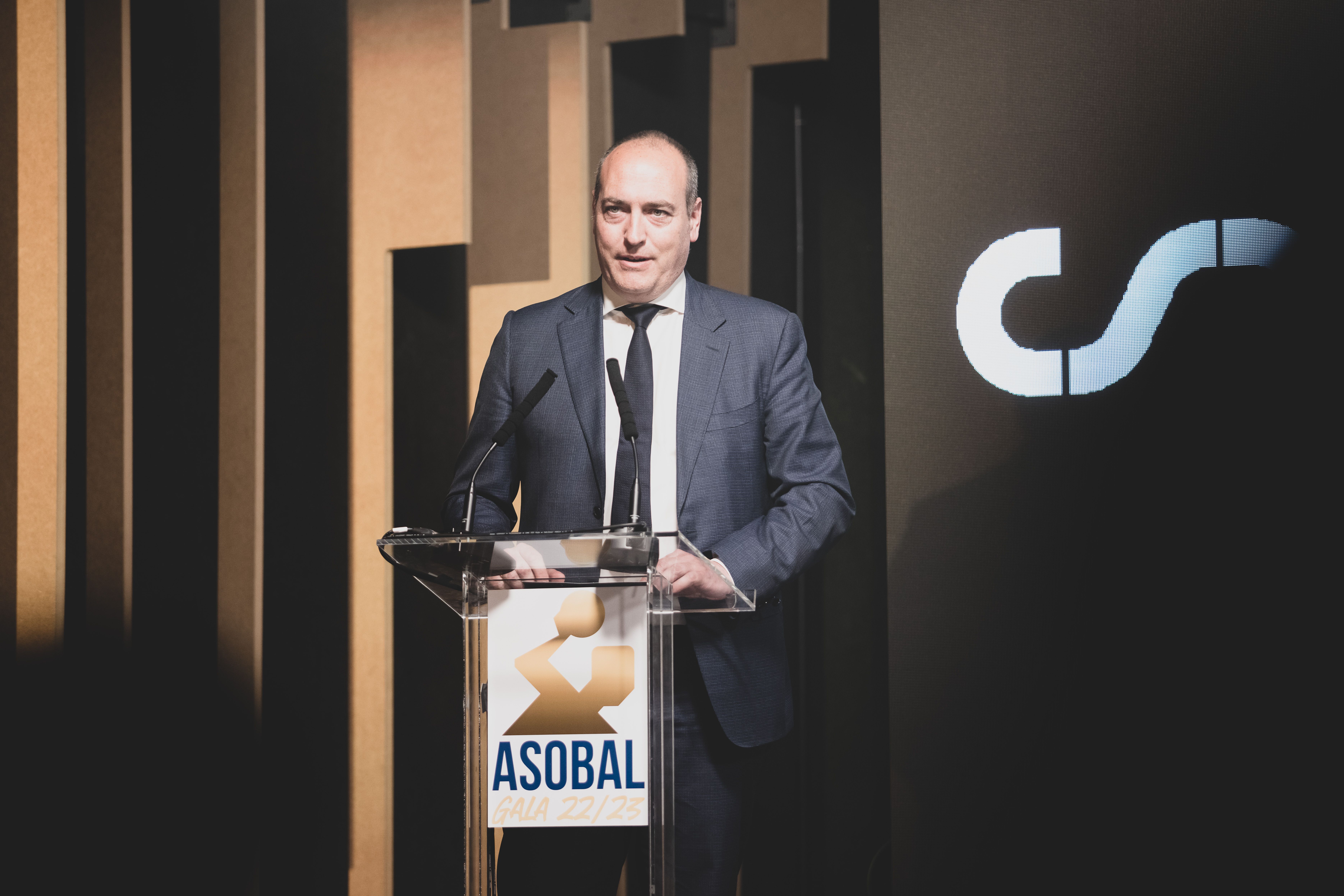 Servando Revuelta, Asobal, Liga Profesional 