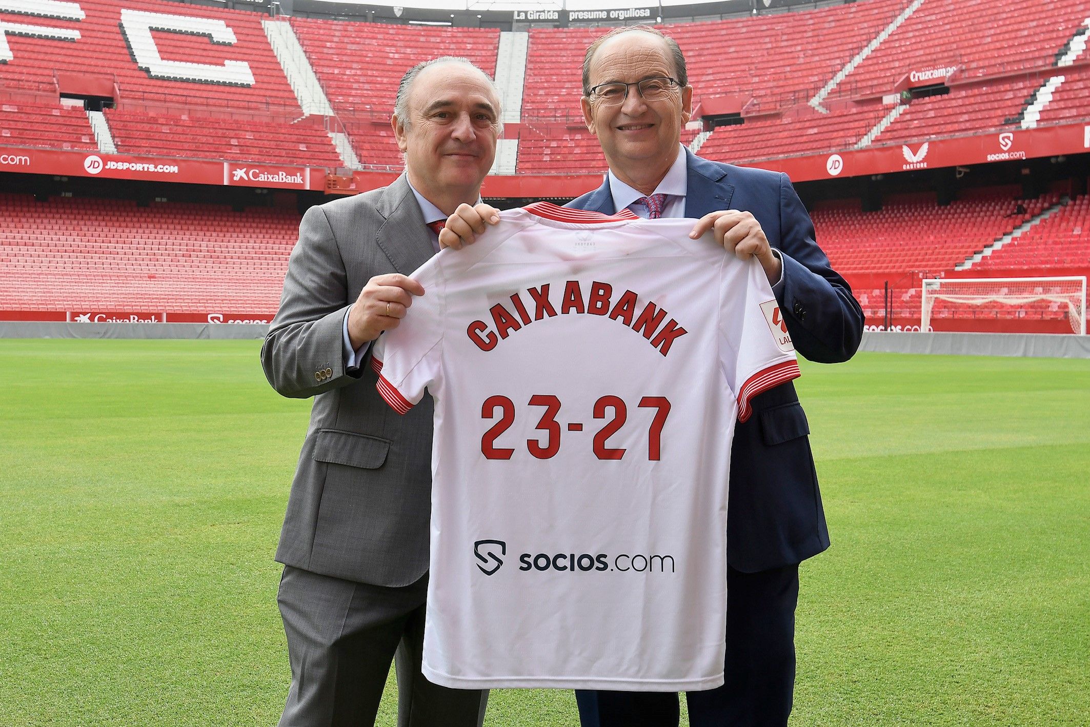 Sevilla FC CaixaBank Renovación 2023