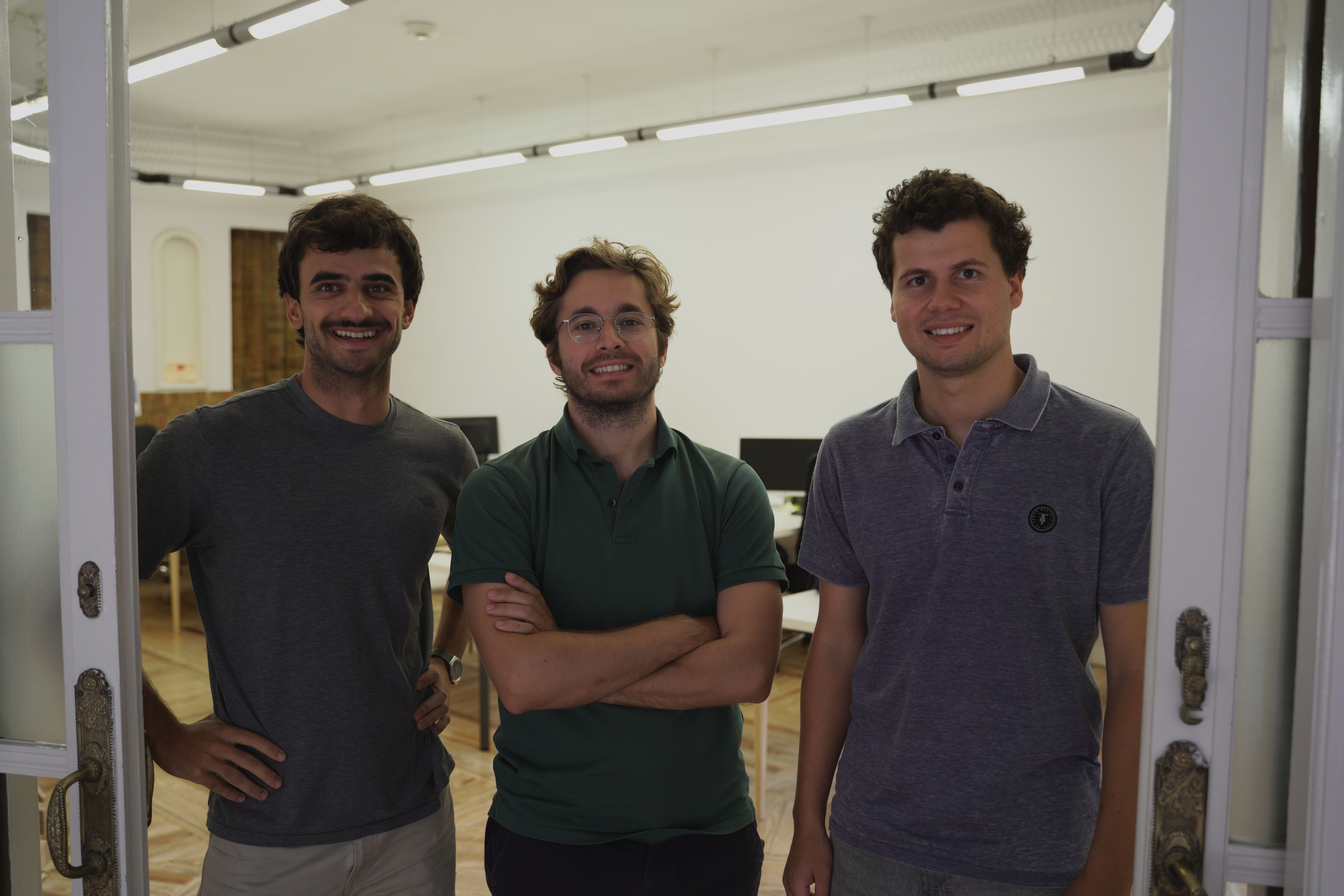 Los fundadres de Vivra: Carlos Saro, Carlos Arboleya y Alberto Ballarín