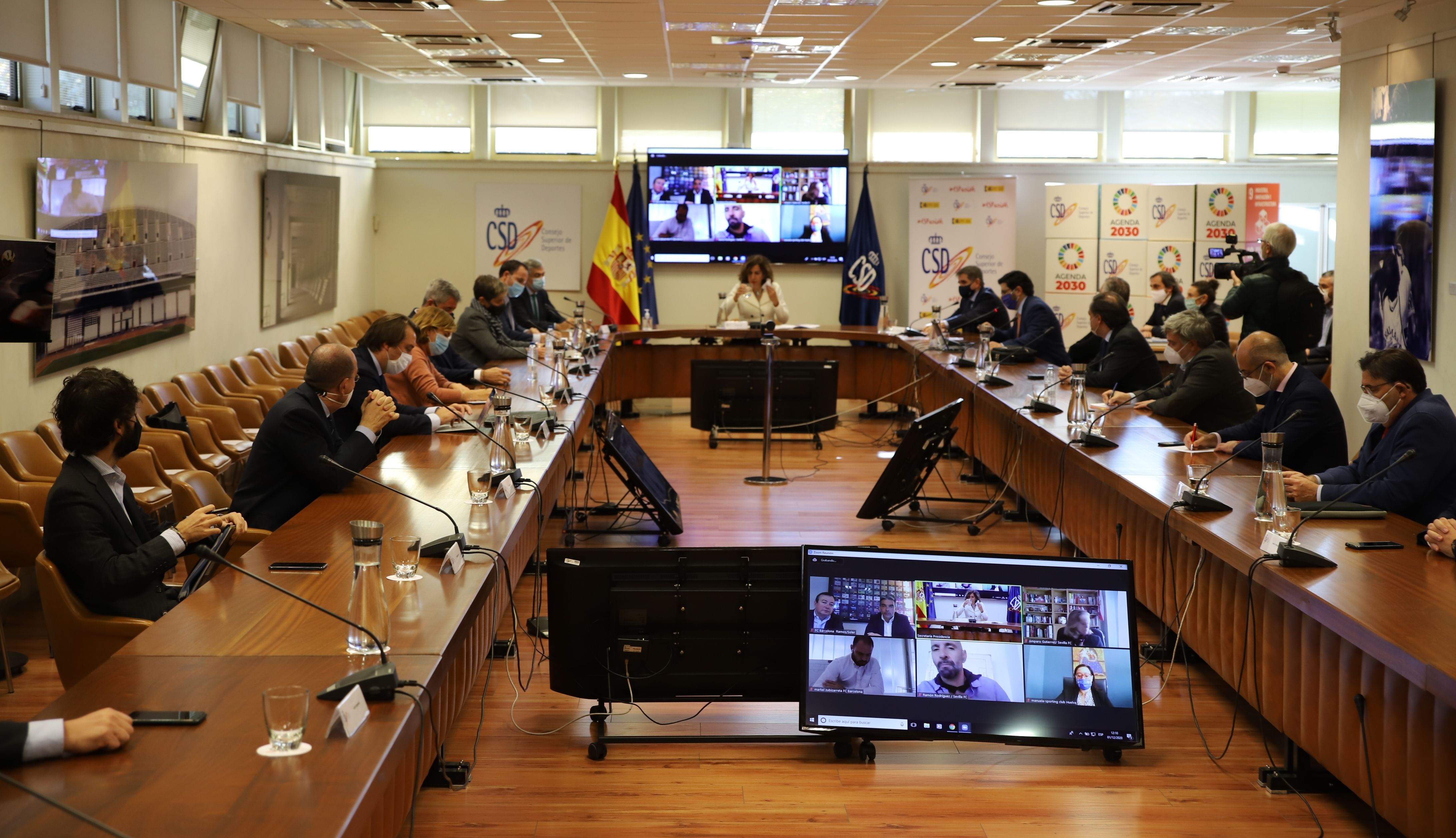 csd reunión fútbol femenino profesional