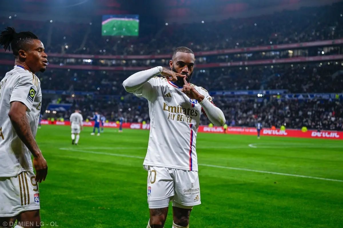 Olympique Lyon 2023 2024 lacazette celebracion ligue 1. Foto: Damien LG - OL
