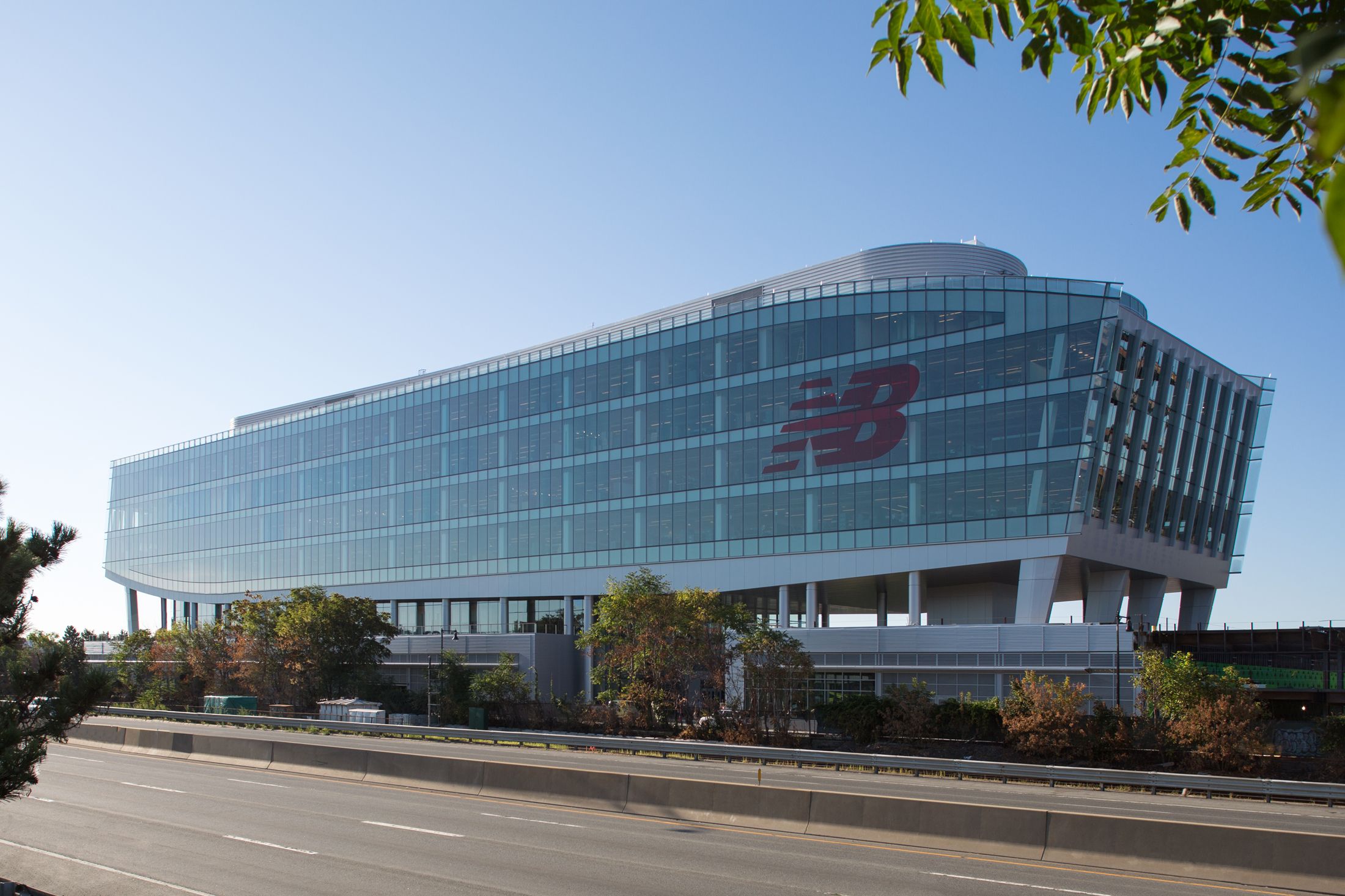 Fabrica de new balance en españa deals