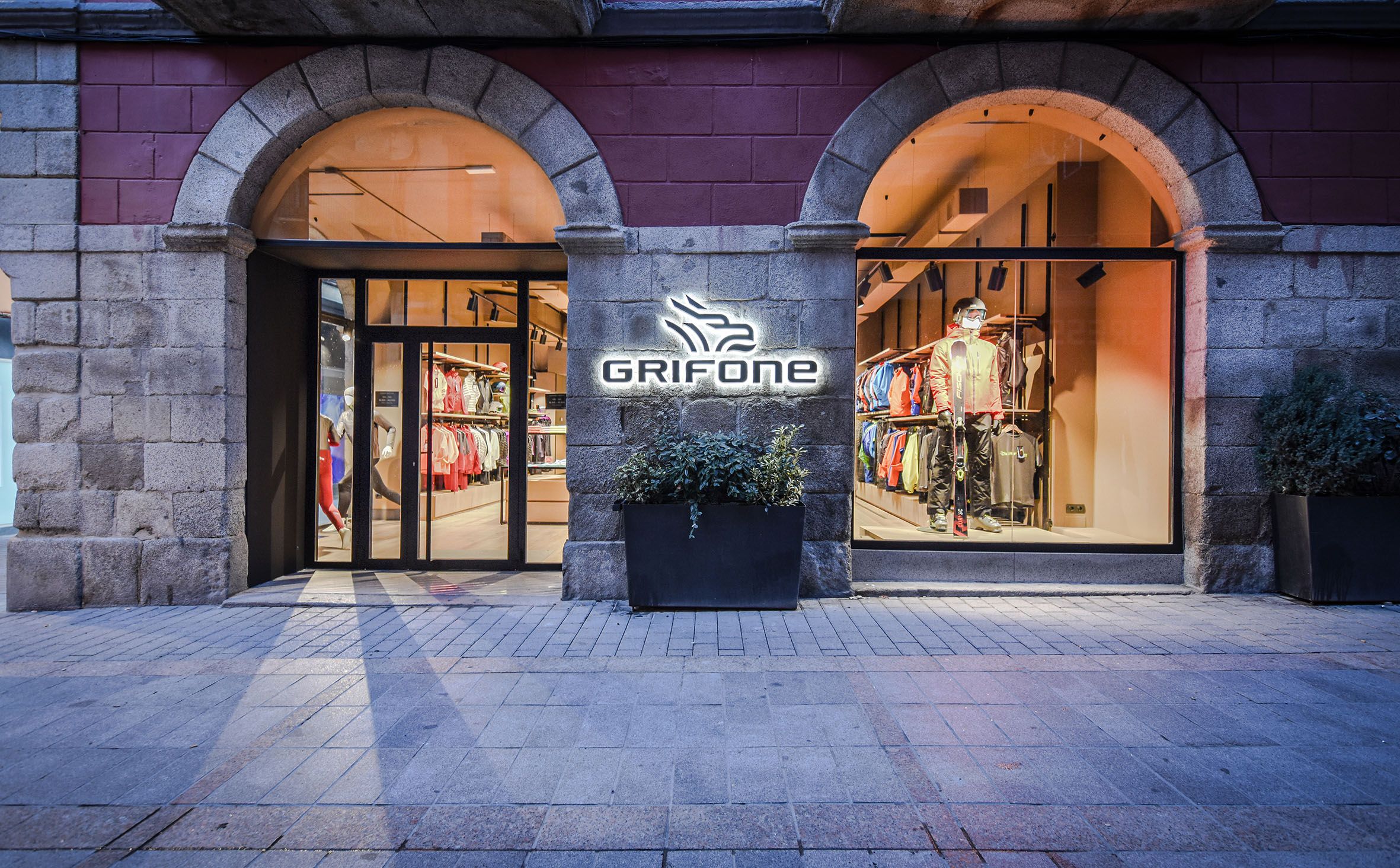 grifone tienda puigcerda