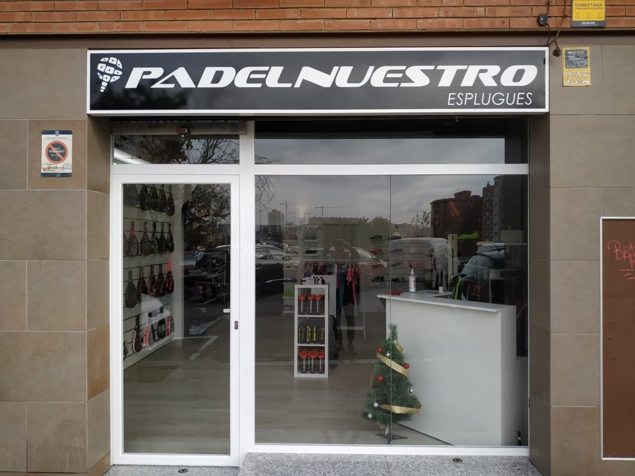 Padel Nuestro tienda Esplugues
