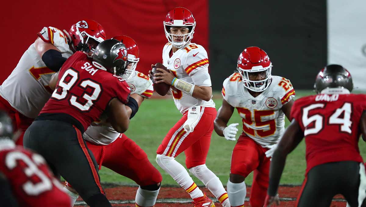 mahomes 2021 chiefs