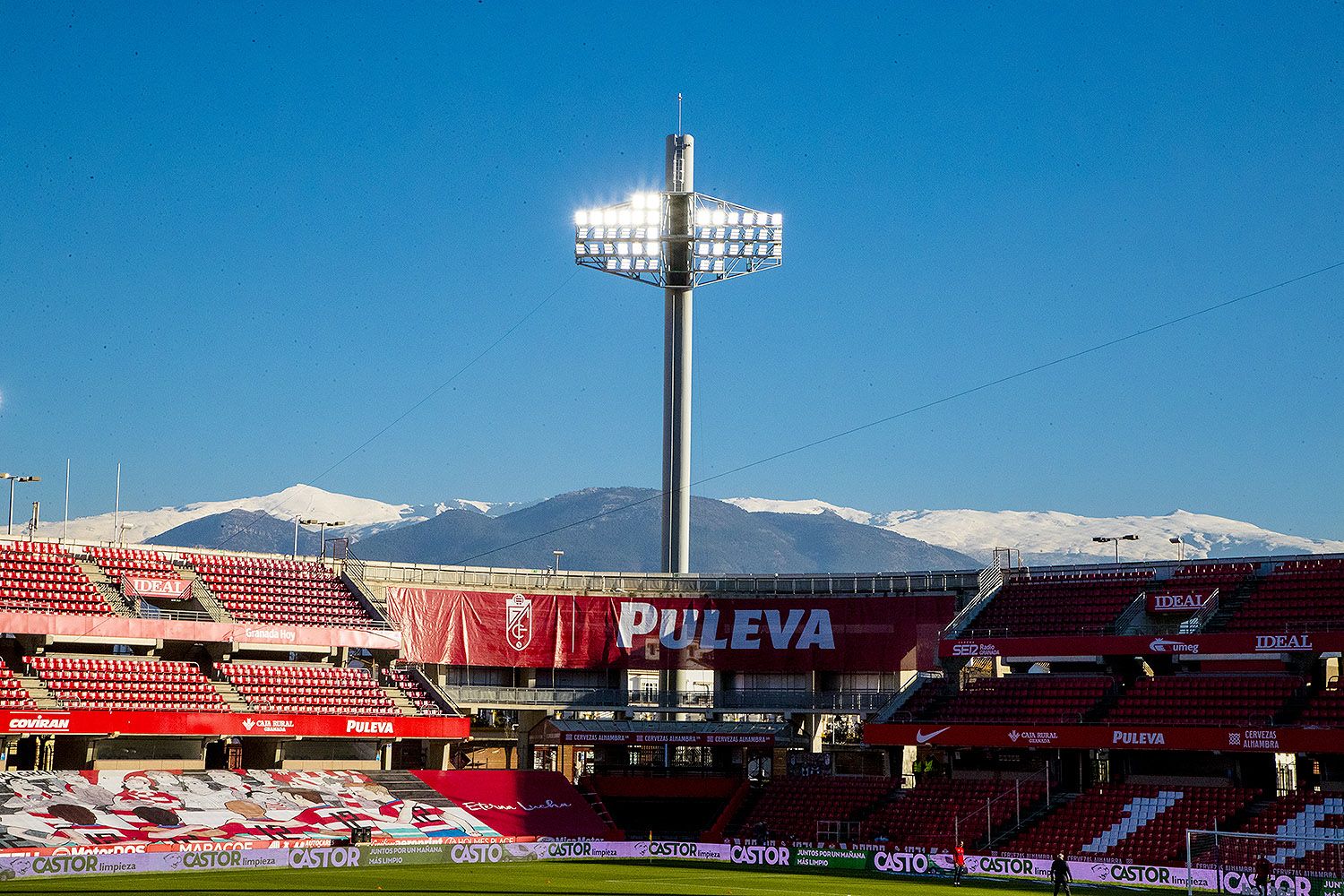 granada estadio los carmenes sierra nevada