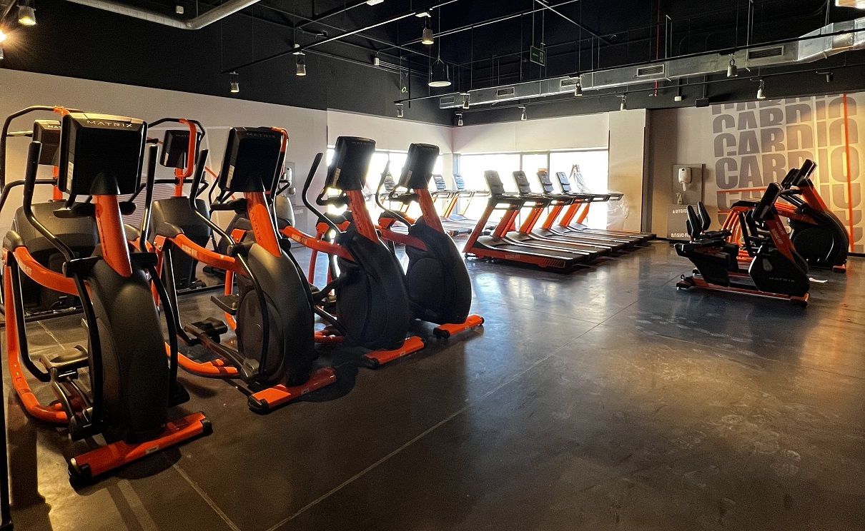 CLUB BASIC-FIT gimnasio