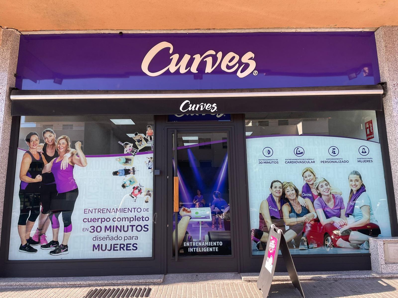 fachada curves Talavera gimnasio