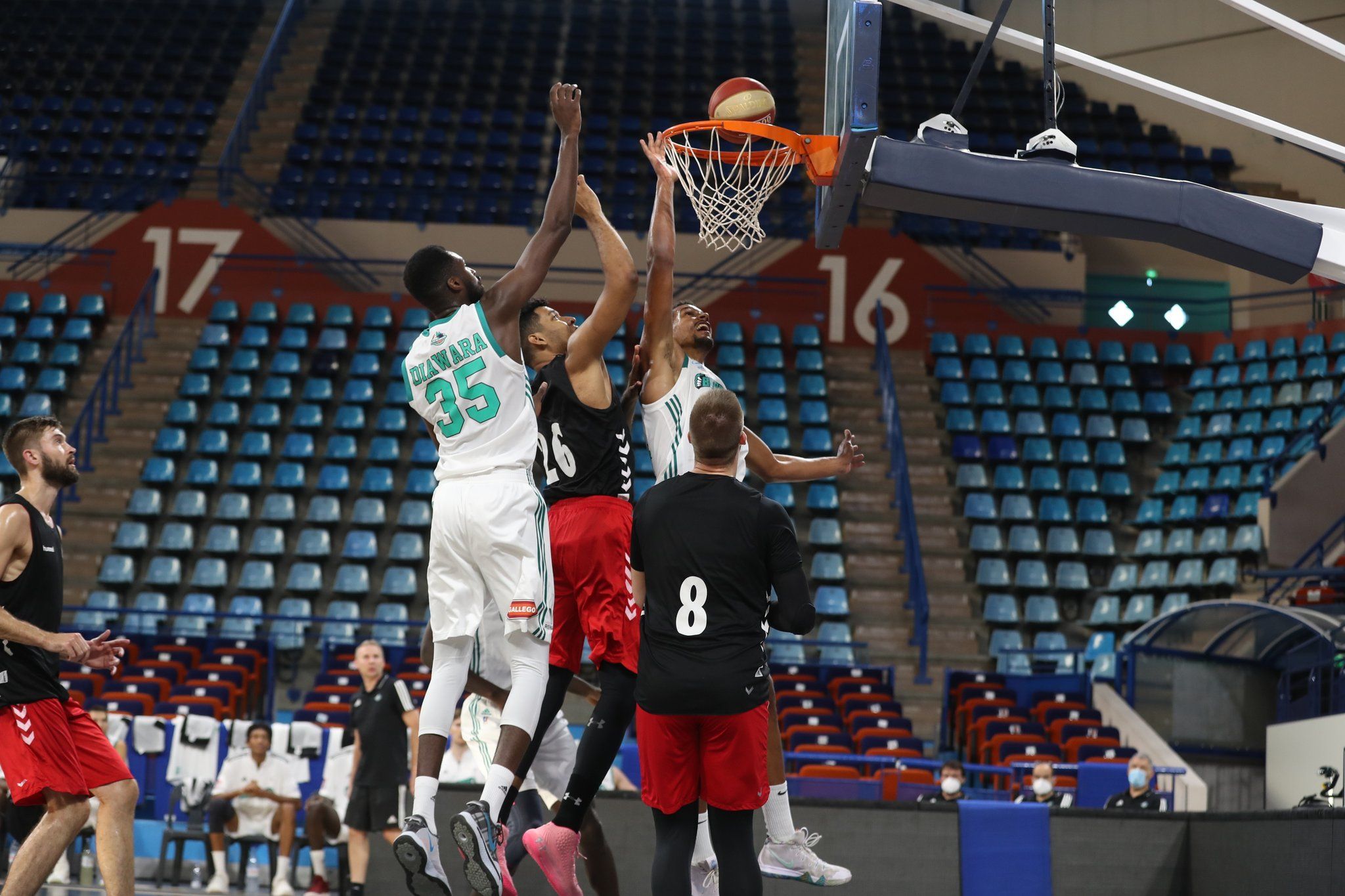 gipzukoa basket 20 21