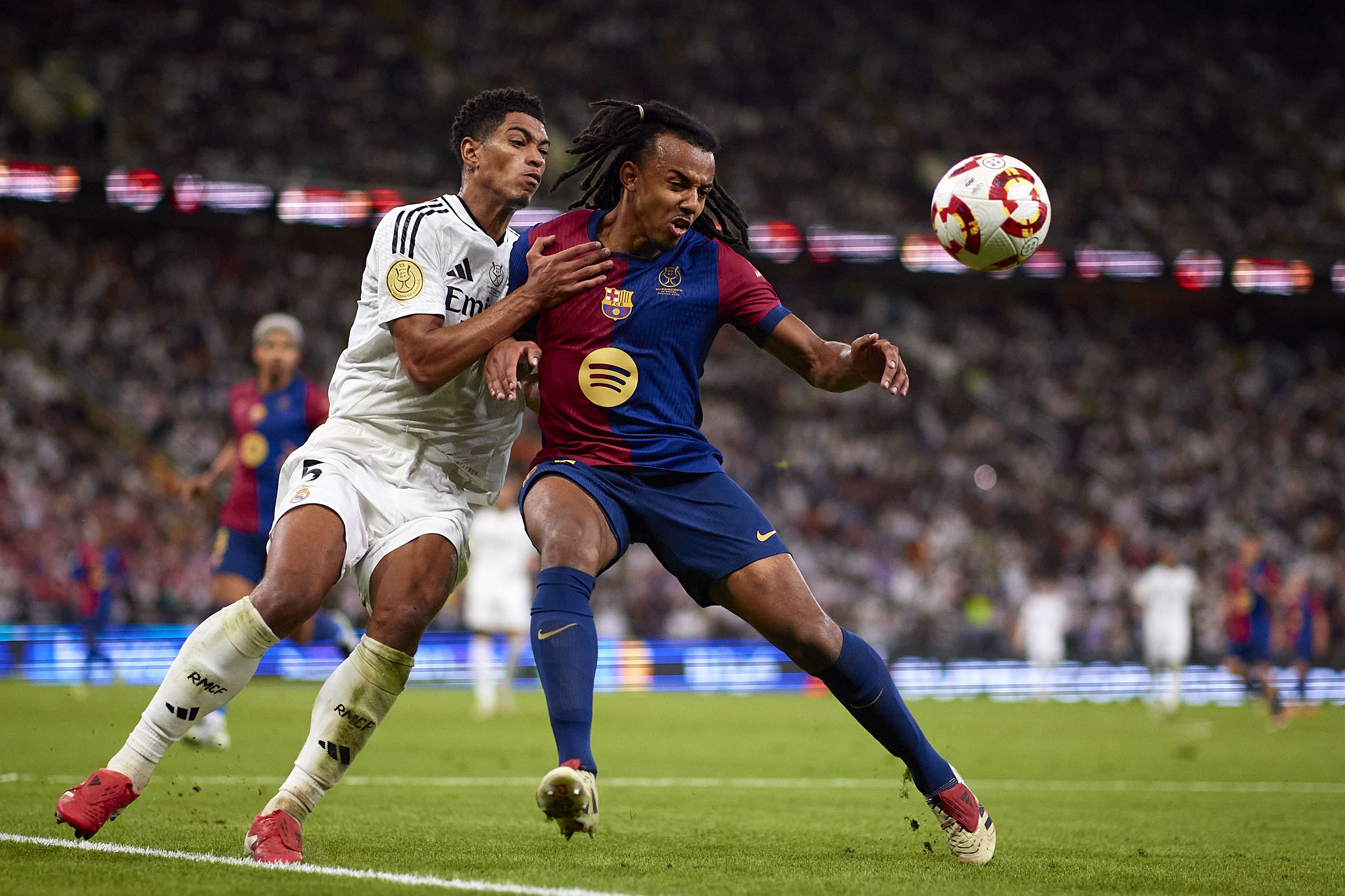 Real Madrid Barça Clasico Supercopa 2025 grandes clubes