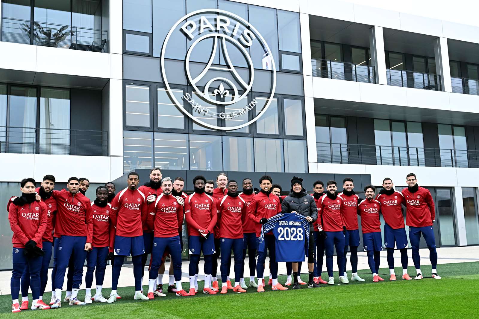 PSG Qatar Airways 2025