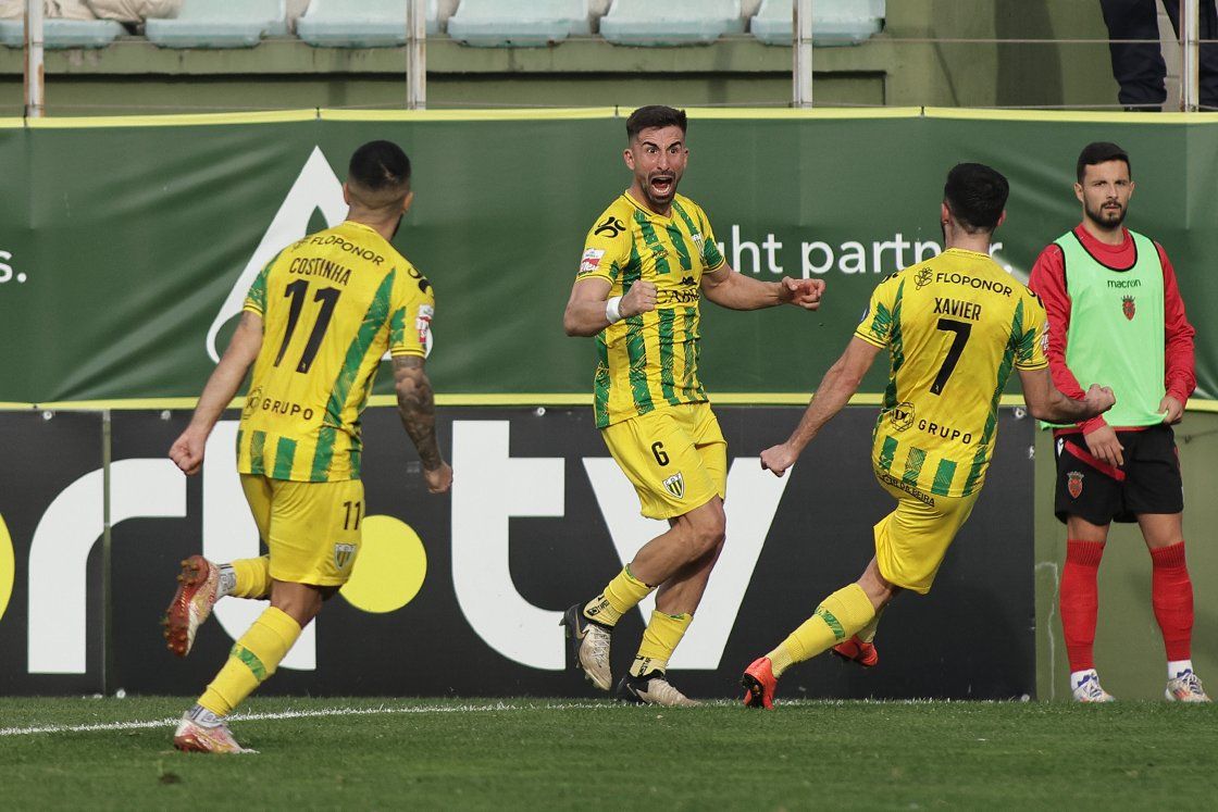 CD Tondela 2024 2025