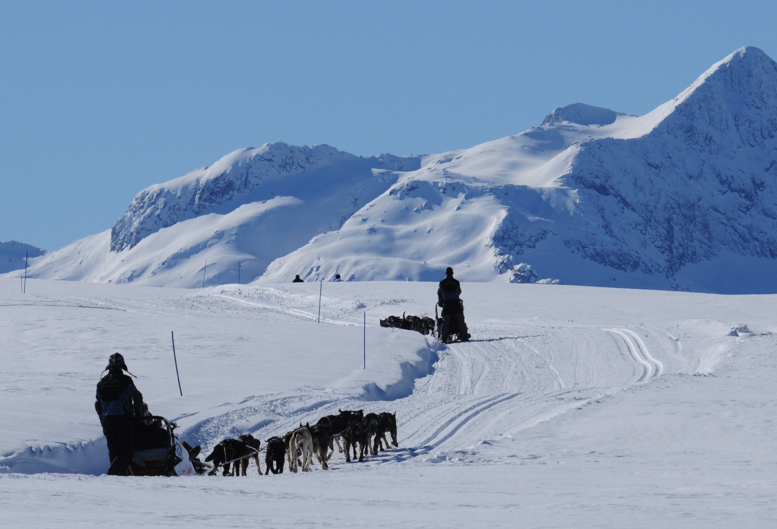 Motos de nieve en la Val d'Aran