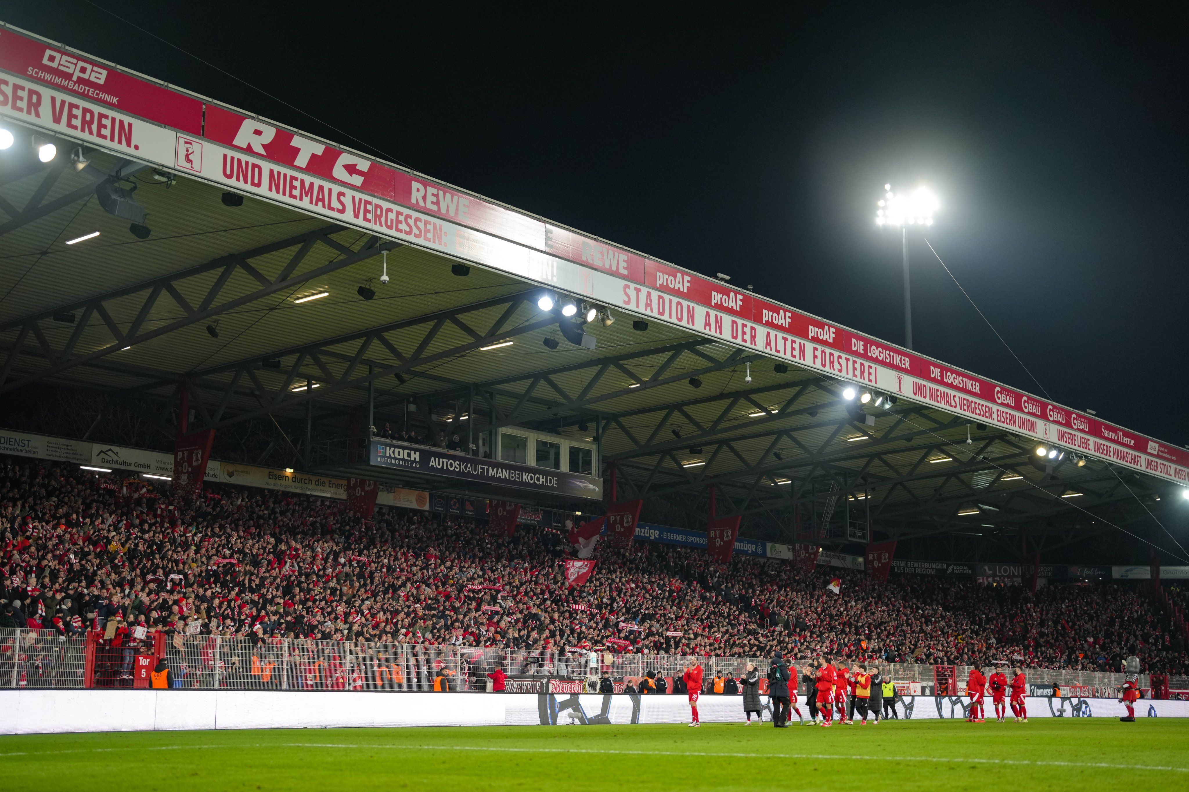 Union Berlin Bundesliga Estadio Gradas Aficion
