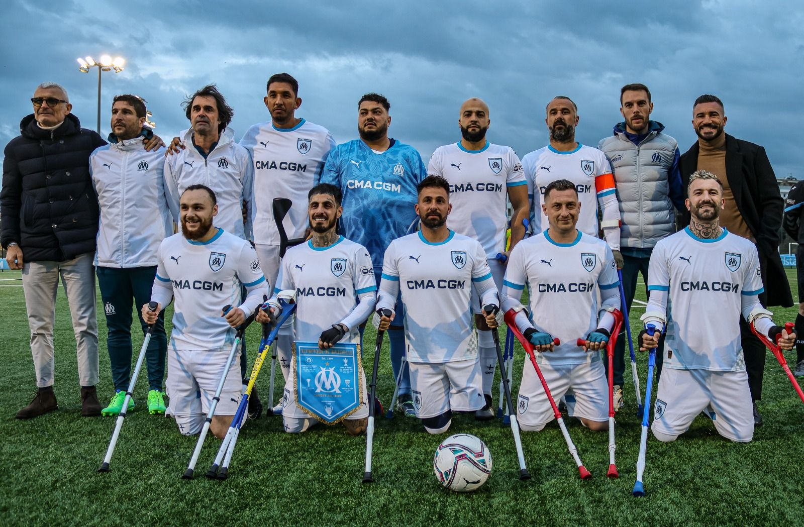 Olympique Marsella equipo inclusivo amputados