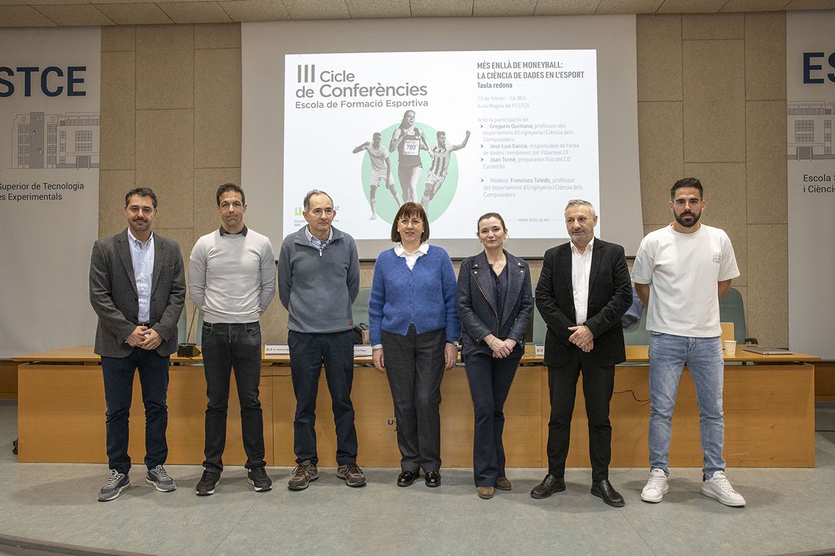 Primera sesión del III Ciclo de Conferencias organizado por la Escuela de Formación Deportiva de la Universitat Jaume I 