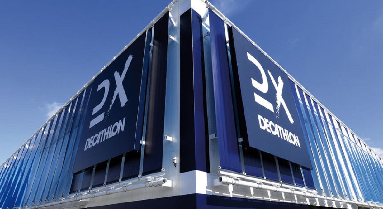 Fachada de DX, la última innovación de Decathlon.