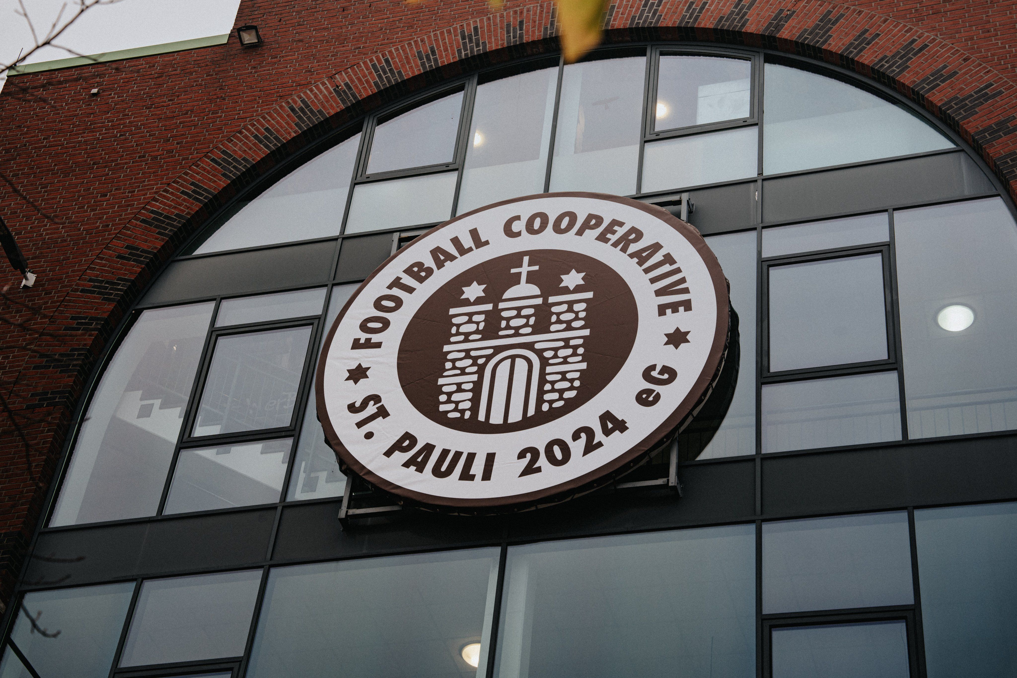St Pauli cooperativa accionariado estadio 2024