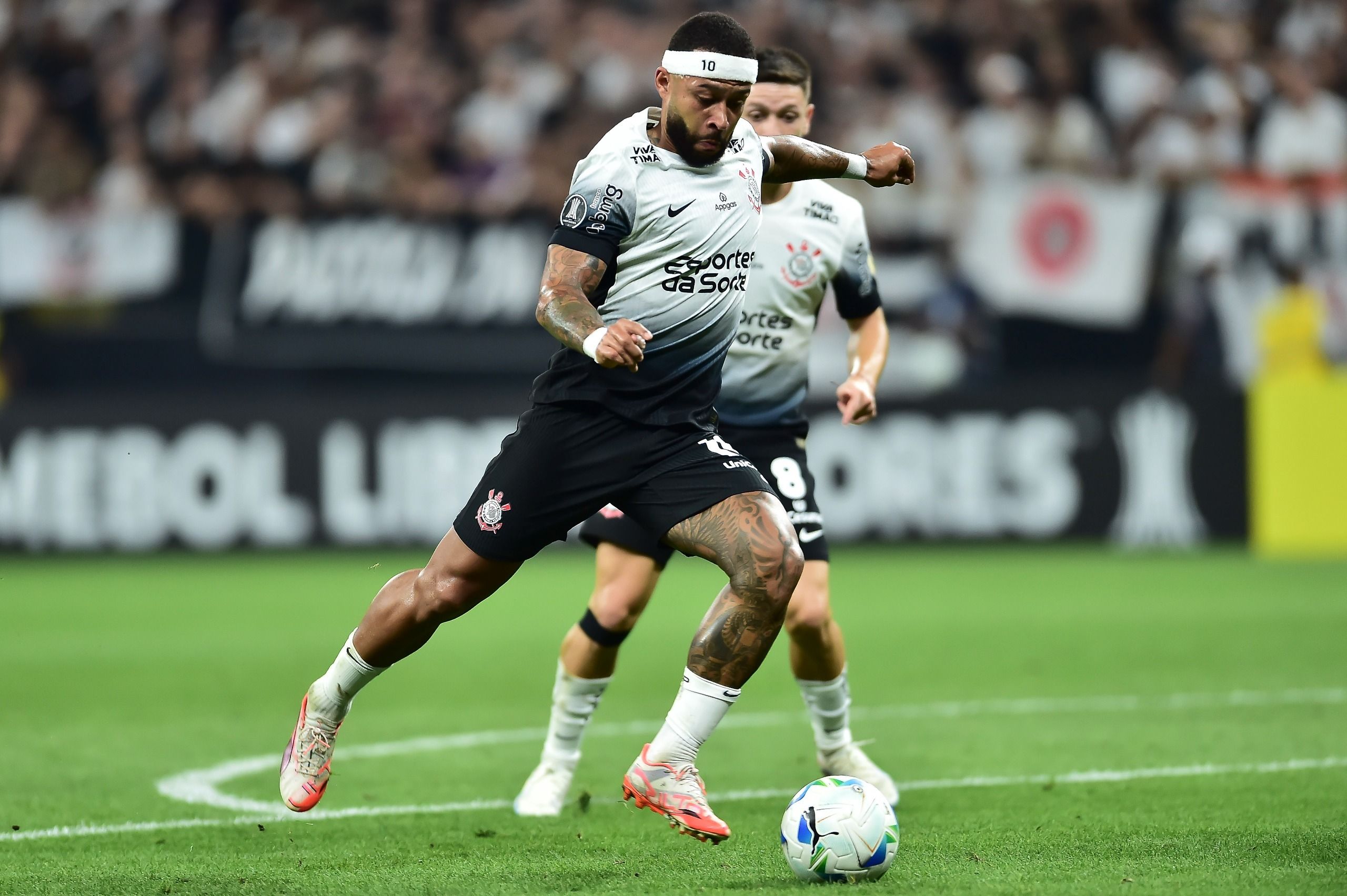 Memphis Depay Conmebol Libertadores Corinthians 2025