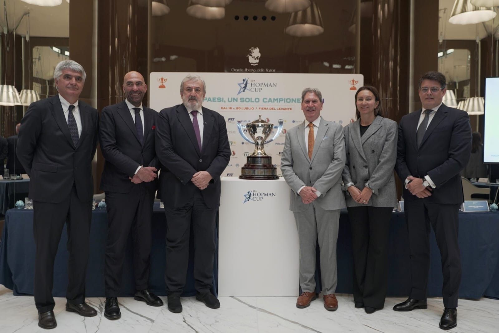 Bari Hopman Cup