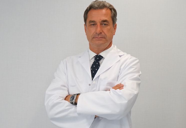dr javier cerrato medicina ed fisica y deporte 1 744x513 dr javier cerrato medicina ed fisica y deporte 1 744x513