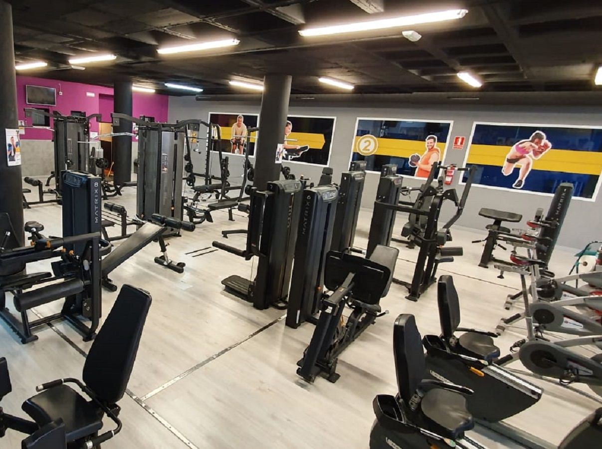 inacua huetor vega instalaciones fitness