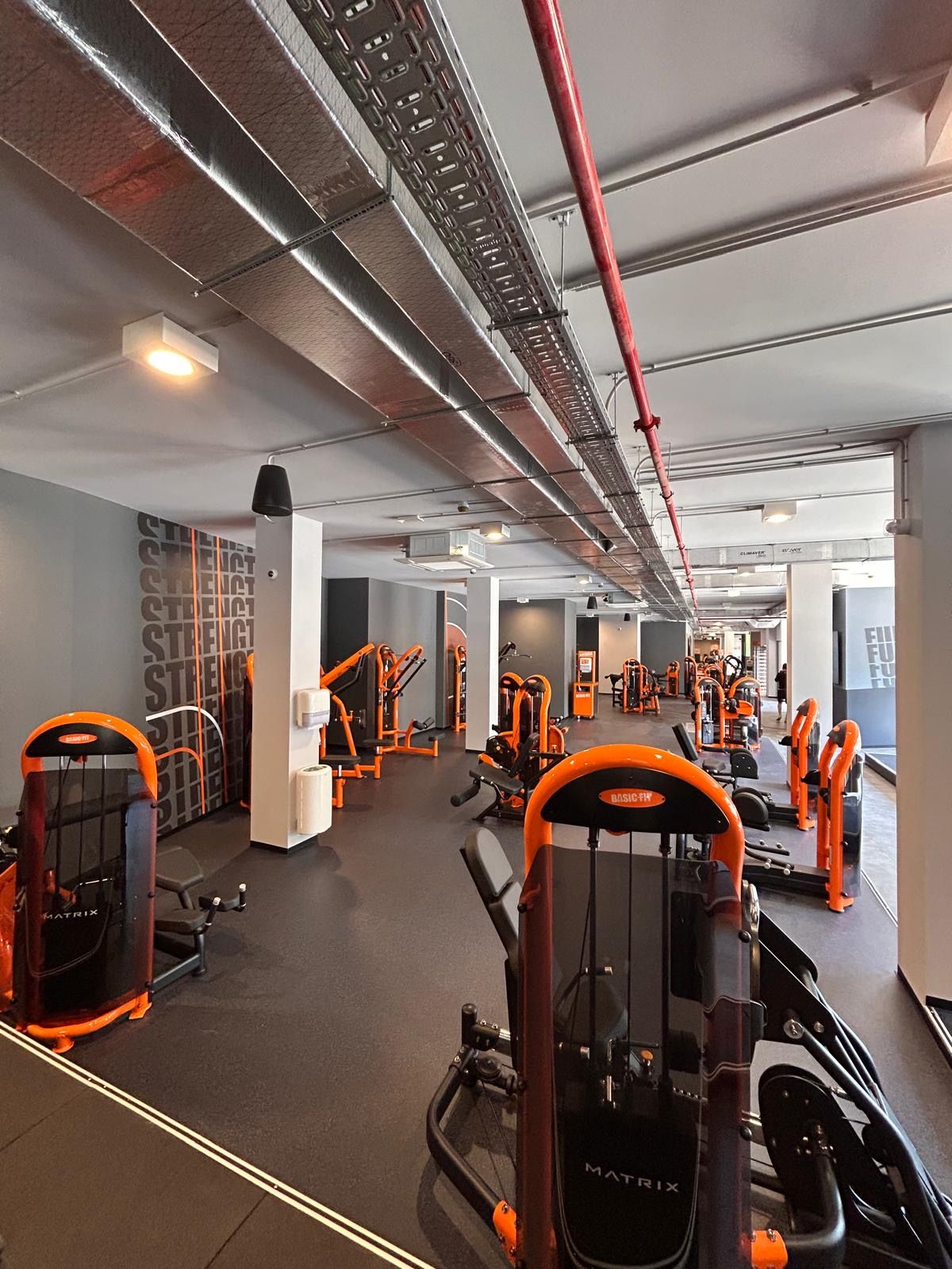 Basic Fit Sevilla Avda Jerez gimnasio