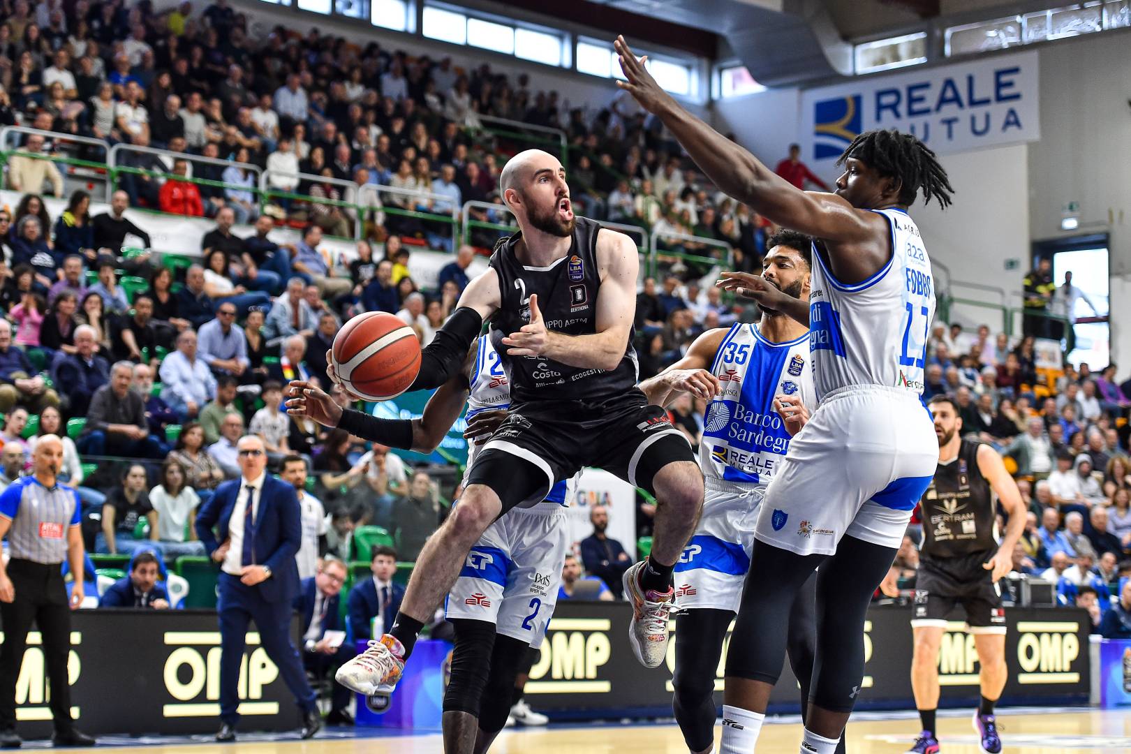 Dinamo Sassari Derthona Basket LBA 2024 2025